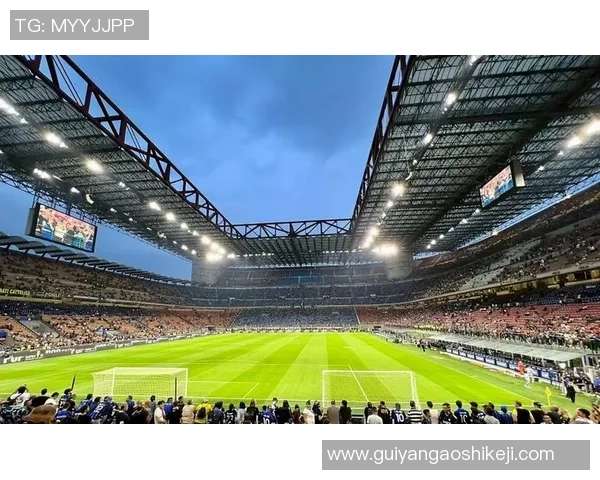 昔日绿茵场上的英雄们如今何去何从探寻退役足球明星的生活与梦想